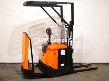 Stacker Toyota 7SLL12.5F