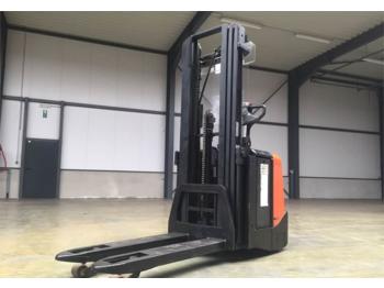 Stacker Toyota BT TOYOTA SPE125L