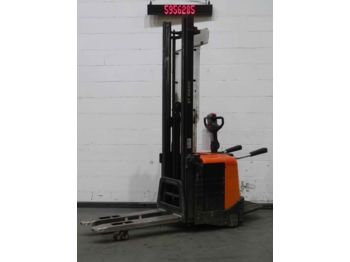 Stacker Toyota SPE125L5956285