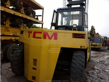 Diesel forklift TCM