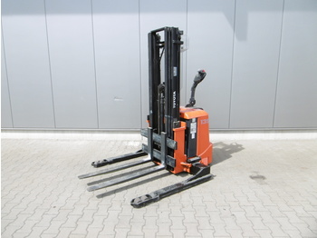 Stacker TOYOTA 7 SLL 13,5 S: picture 1