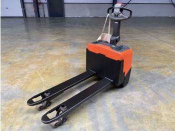 Toyota LWE130 - Pallet truck: picture 5