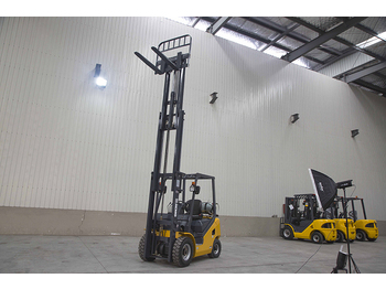 New LPG forklift XCMG official 2.5 ton Tier 4 engine 5000 lb LPG gas lift truck propane forklift: picture 4