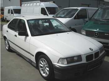 BMW 320i - Car