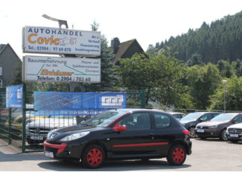 Car Peugeot 206+ 75 Klima Elektr. Fenster AHK wenig KM: picture 1