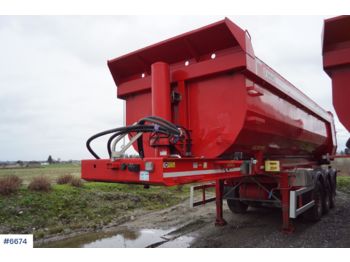 Tipper semi-trailer Istrail 3 axle tipper trailer with sliding shafts: picture 1