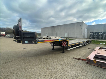 Kässbohrer  - Low loader semi-trailer: picture 2