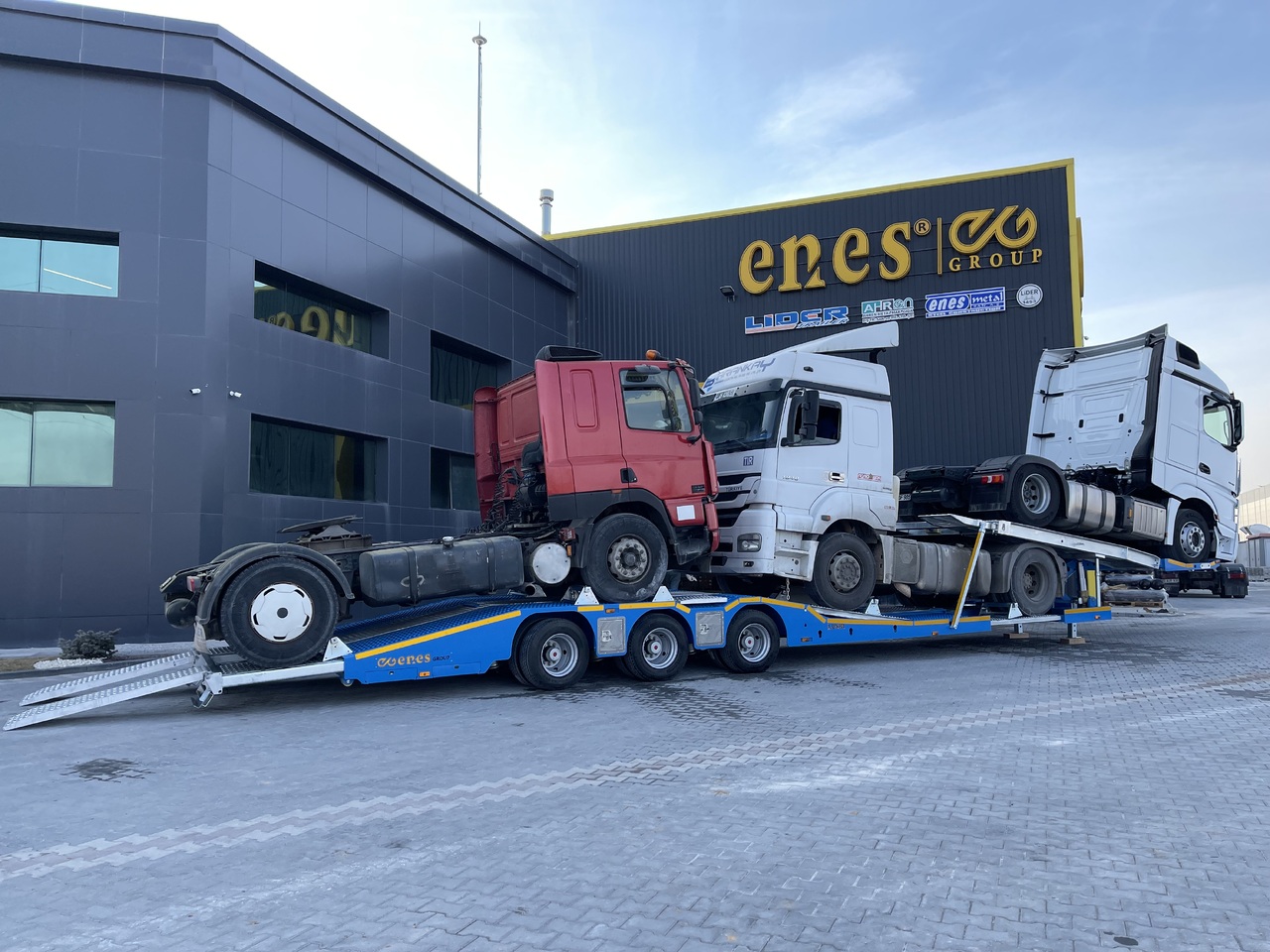 LIDER 2023 NEW UNUSED READY IN FACTORY STOCK - Autotransporter semi-trailer: picture 3