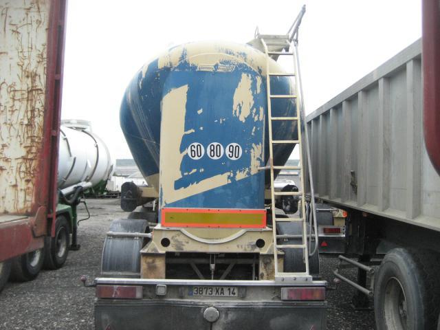 Silo semi-trailer for transportation of bulk materials Spitzer: picture 6