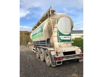 Tank semi-trailer for transportation of cement Spitzer SF2434/2: picture 1