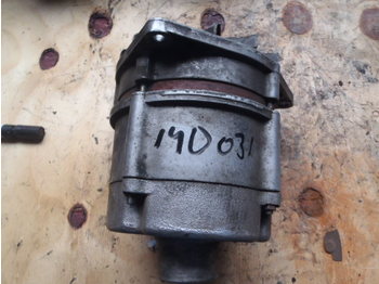 Bosch 0 120 489 730 - Alternator