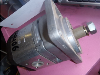 Bosch 0510445300 - Hydraulic pump