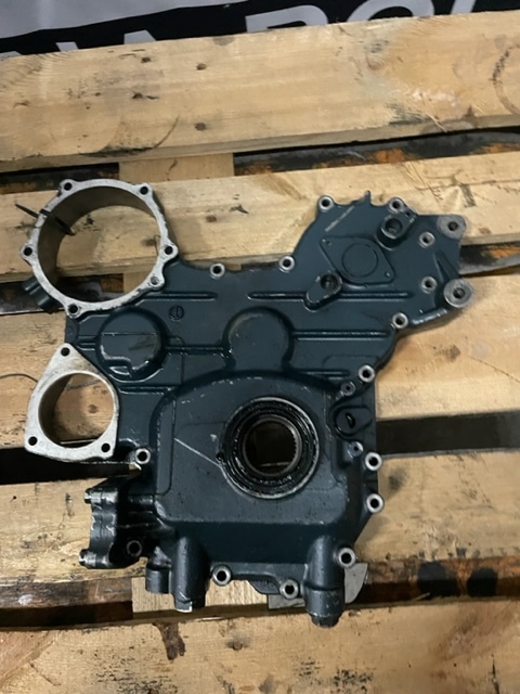 Engine and parts for Agricultural machinery Kubota v3300 V3600 obudowa rozrządu: picture 4