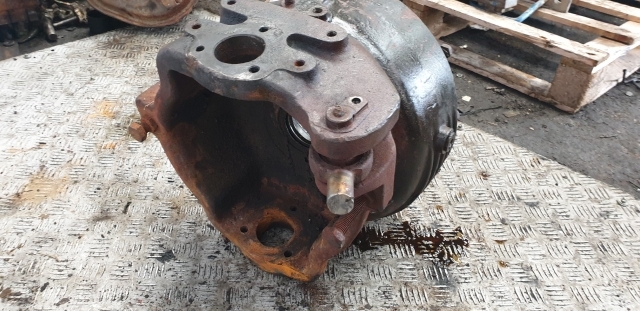 Steering knuckle for Farm tractor Same Deutz, Lamborghini Front Swivel Housing Rhs 0.010.4047.0/50, 0.010.4047: picture 5