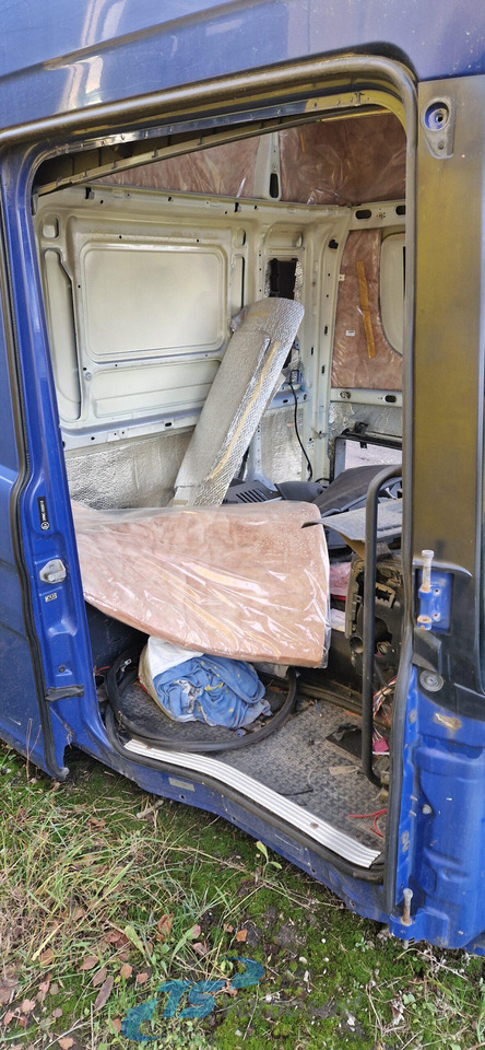 Cab and interior for Truck Scania Cab 2065464: picture 4