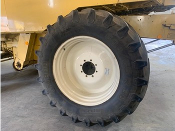 Wheels and tires for Farm tractor Trelleborg 600/65R38 Banden: picture 1