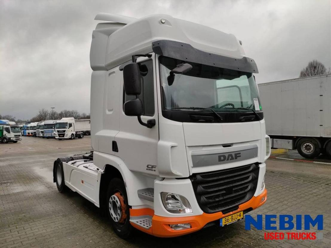 Tractor unit DAF CF 400 4x2 - Spacecab: picture 11