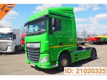 Tractor unit DAF XF106.410 Space Cab