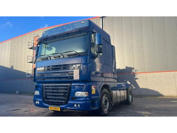 Tractor unit DAF XF 105 460