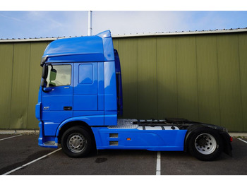 Tractor unit DAF XF 460