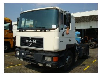 MAN 19.403 - Tractor unit