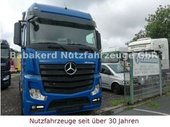 Tractor unit MERCEDES-BENZ 1842: picture 1