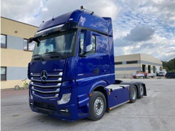 Tractor unit MERCEDES-BENZ Actros 2563