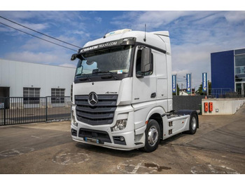 Tractor unit MERCEDES-BENZ Actros 1845