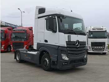 Tractor unit Mercedes-Benz Actros 1842, double sleeper Actros 1845: picture 1