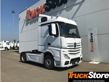 Tractor unit Mercedes-Benz Actros 1845 LS