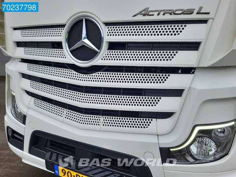 New Tractor unit Mercedes-Benz Actros 2645 6X2 Lenkachse Navi BigSpace Mirror Cam: picture 16