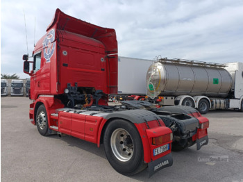Tractor unit SCANIA R440: picture 4