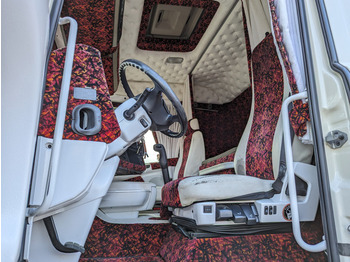 Scania R450 4x2 Highline Euro6 - Retarder - FullAir - Custom Interior - ManualGearbox (T1377) - Tractor unit: picture 5