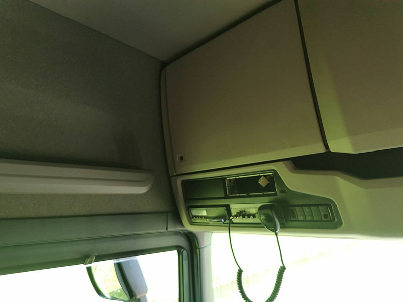 Tractor unit Scania R450 led retarder skirts: picture 10