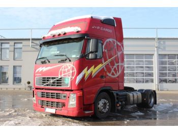 Tractor unit VOLVO FH12 420 Glob XL Low Deck: picture 1
