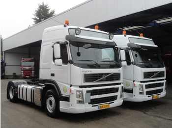Tractor unit Volvo 2x FM 13 - 420 / EEV / Globetrotter: picture 1