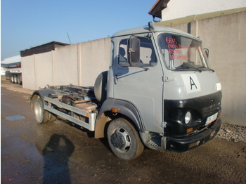 Container transporter/ Swap body truck AVIA A75-N: picture 1
