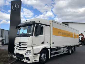 Beverage truck Mercedes-Benz Actros 2545 L Getränkekoffer+LBW Schwenkwand