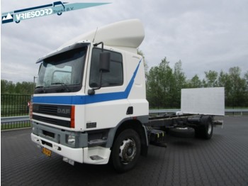 Cab chassis truck DAF CF 210