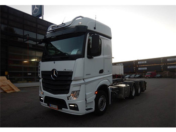 Cab chassis truck Mercedes-Benz ACTROS 3553L -8x4 alusta