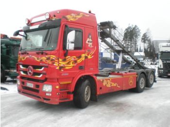 Container transporter/ swap body truck MERCEDES-BENZ Actros 2560