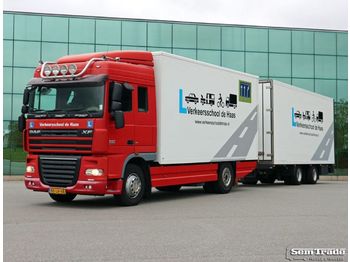 Box truck DAF XF 105.410 EURO 5 MANUAL GEARBOX RIJSCHOOL / FAHRSCHULE / AUTO-ECOLE: picture 1
