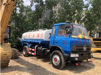 Tank truck DONGFENG Water tanker truck: picture 1