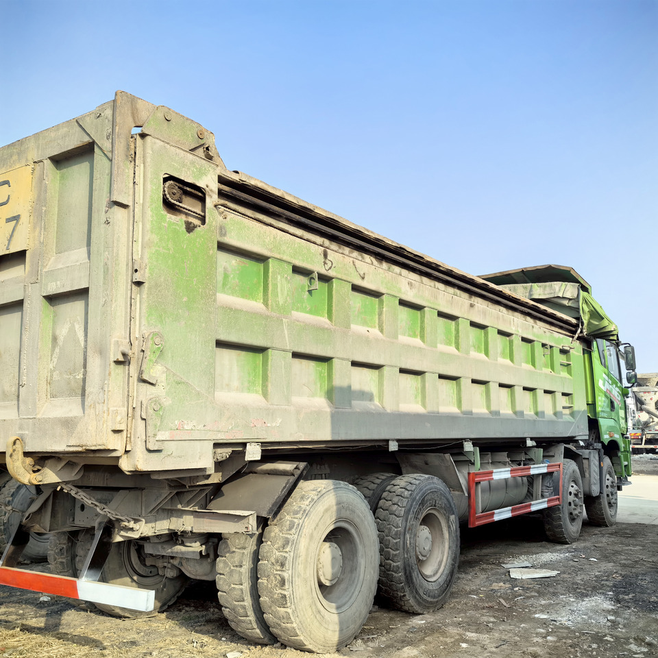 Tipper FAW China 8x4 430hp-Green: picture 4
