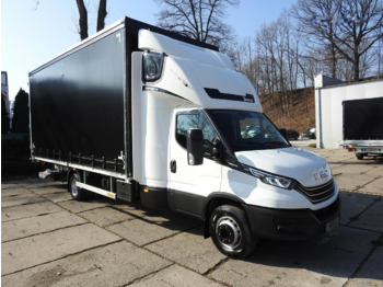 Curtainsider truck IVECO Daily