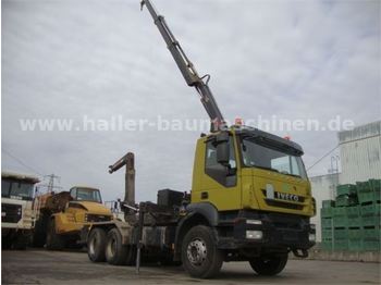 Hook lift truck Iveco Trakker AD260T45P Hakenabroller/Kran 6x4: picture 1