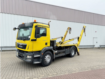 Skip loader truck MAN TGM 18.290