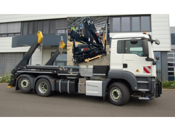 Skip loader truck MAN TGS 26.420