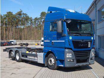 Container transporter/ Swap body truck MAN TGX 500 6x2: picture 2