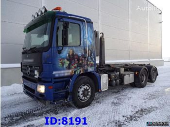 Hook lift truck MERCEDES-BENZ Actros 2546 6x2: picture 1